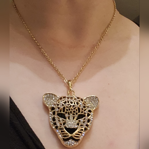 Amrita singh Leopard Jaguar Pendant necklace - Picture 5 of 5